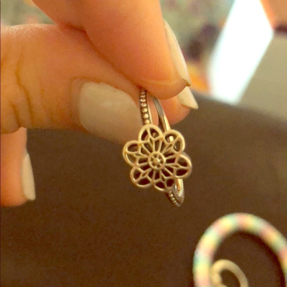 Pandora ring size 52 gently used
